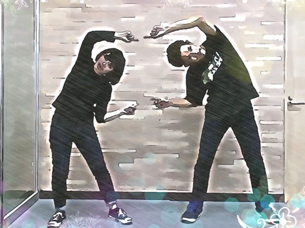 いろんなポーズも水彩調でまた違った印象になります